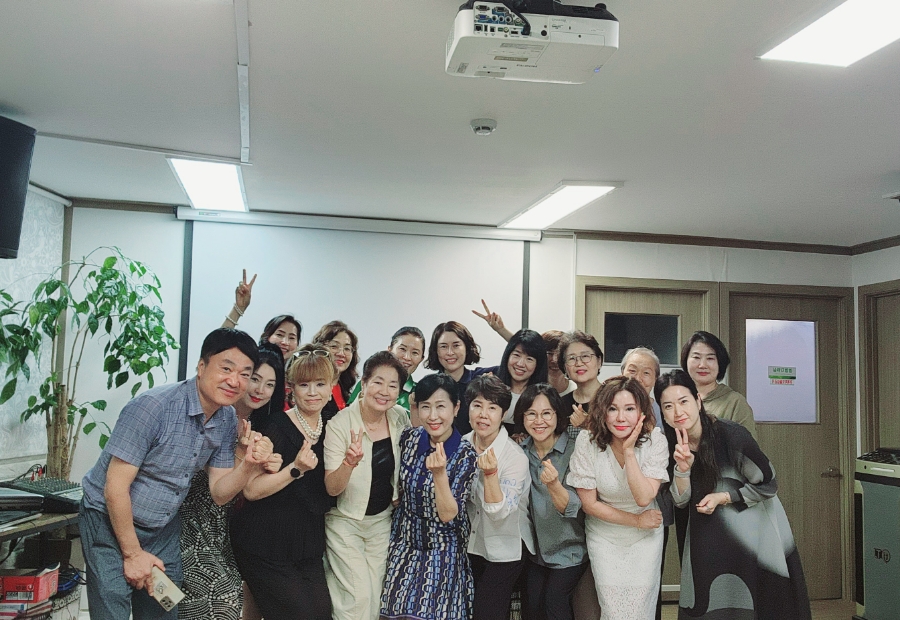 한국스피치평생교육원 이미지