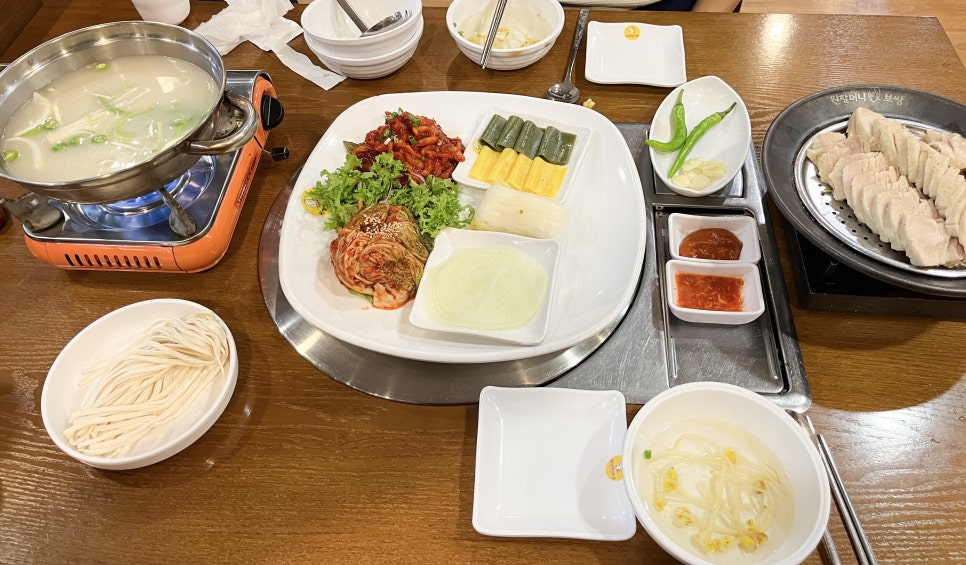 원할머니보쌈족발광주 이미지