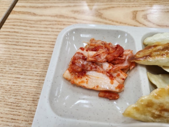 타크라구내식당 이미지