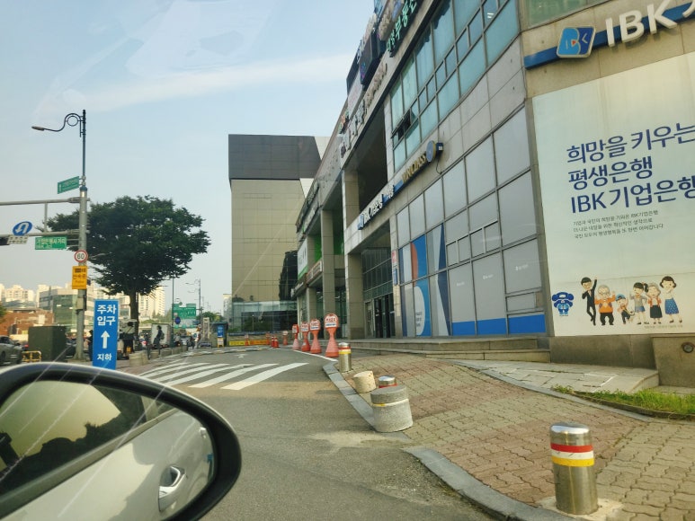 블랙골드 카페 이미지