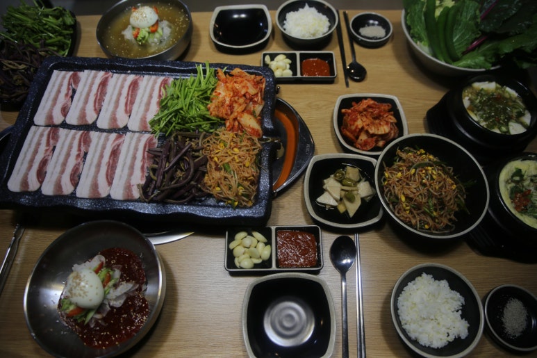 요술램프삼겹살 이미지