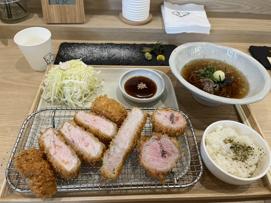 수수하지만 굉장해 이미지