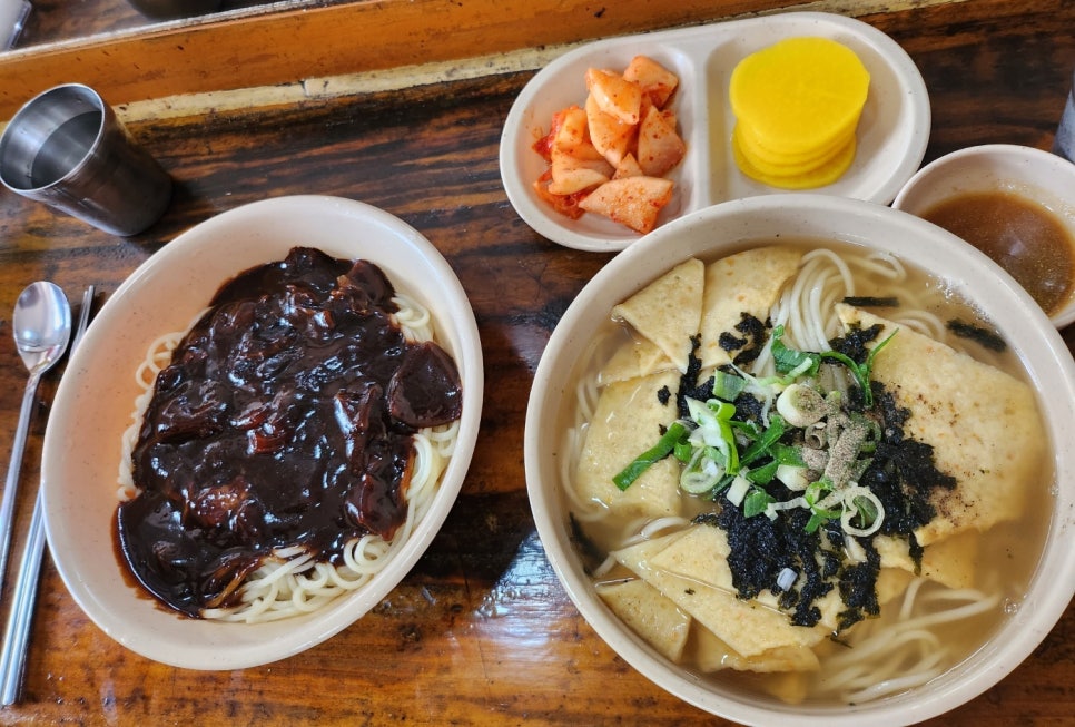 즉석짜장우동 이미지