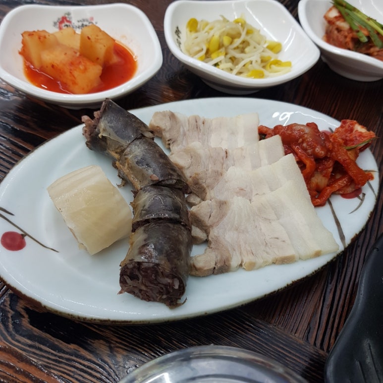 김둘레나주곰탕 사진 8