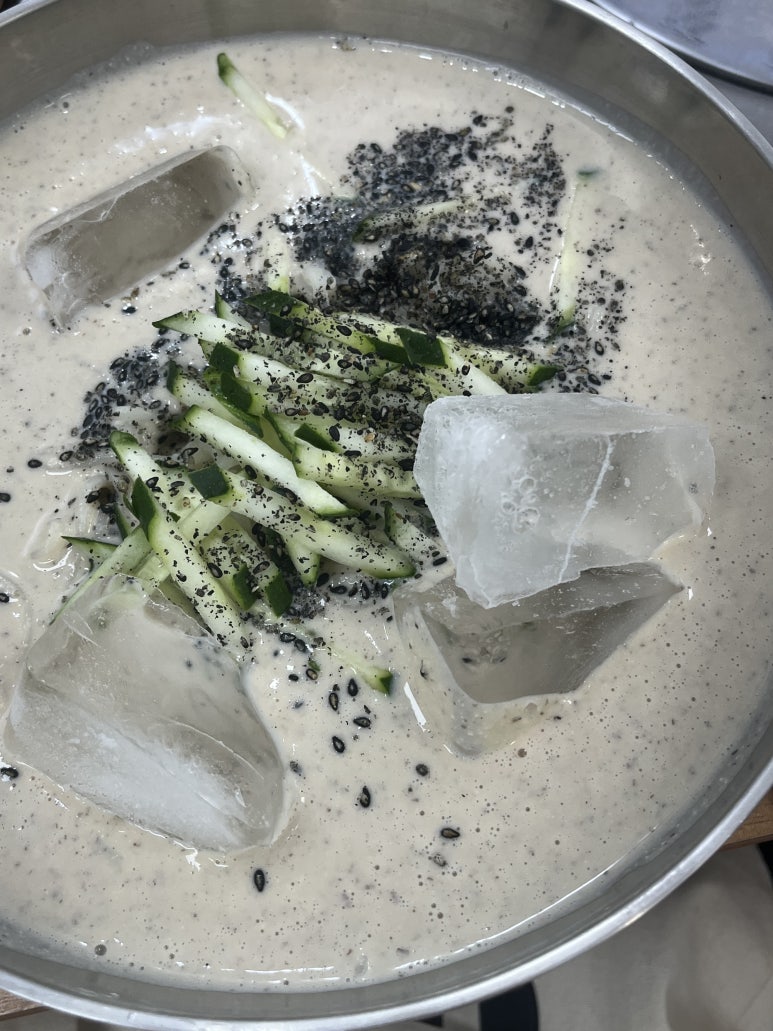 한울 닭한마리칼국수 이미지