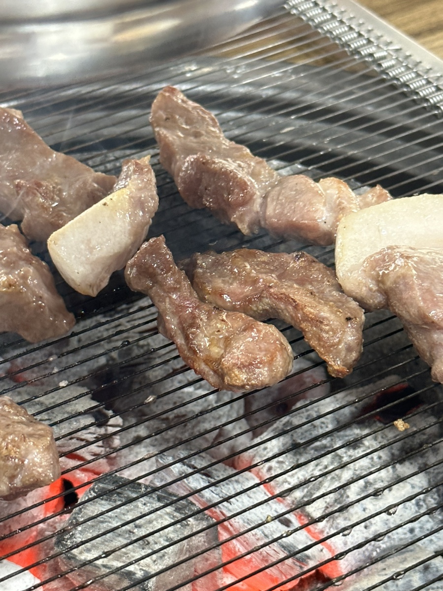 황제참숯뒷고기 이미지