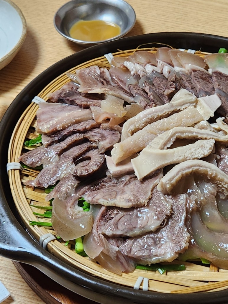 영천 한우 소머리 곰탕 이미지