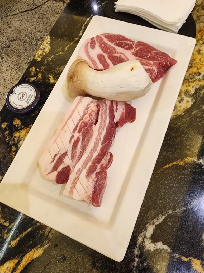 온리육 이미지