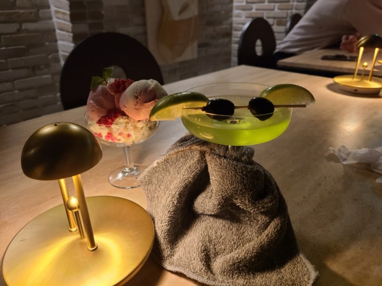 메디치 신사 이미지