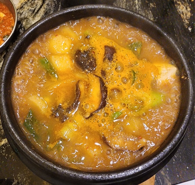 온리육 이미지