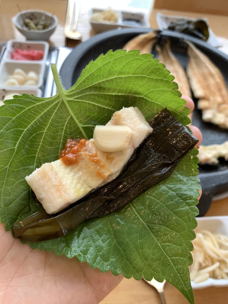 씨푸드테이블 이미지