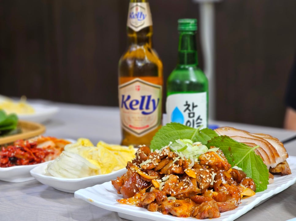7번가왕족발 이미지