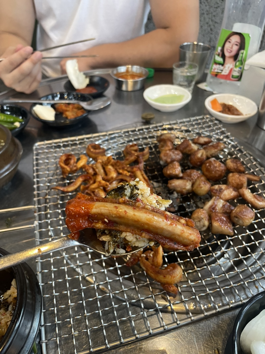 신신숯불산곰장어아나고막창 이미지