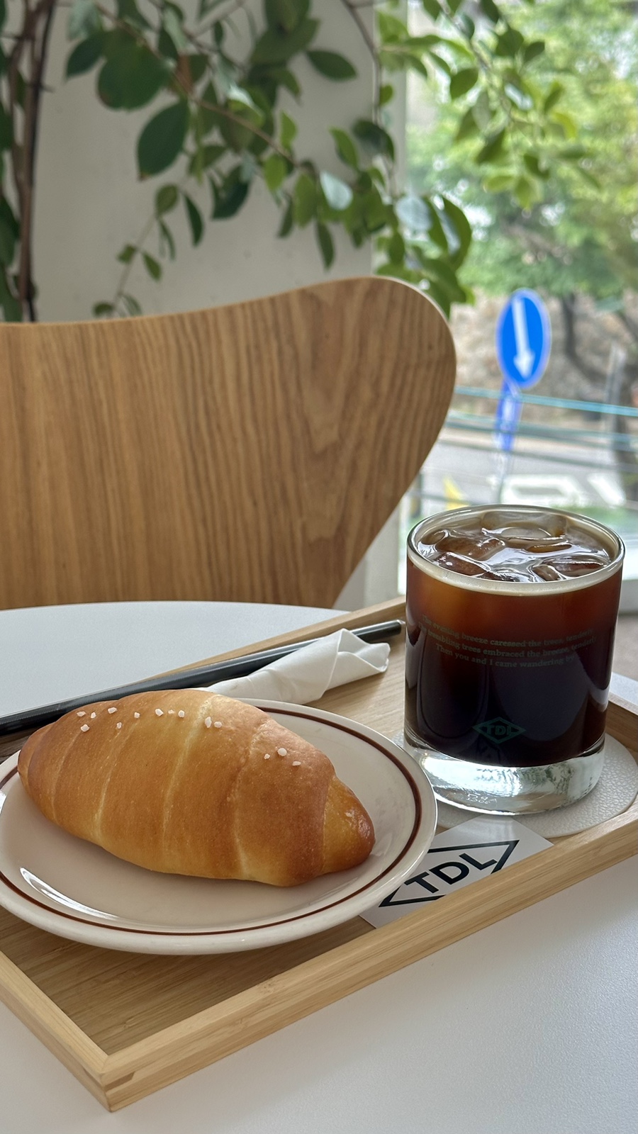 커피앤디저트 이미지
