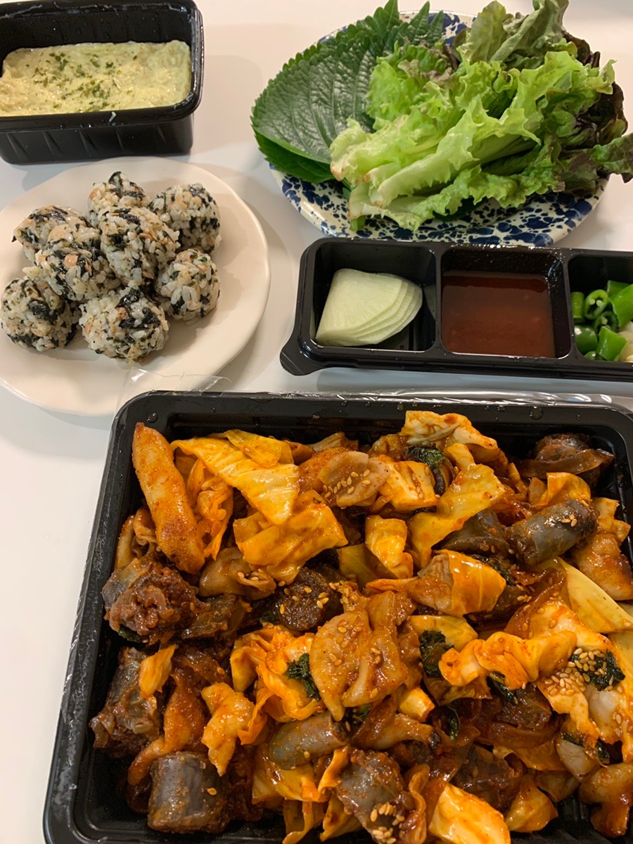 곱창볶는아저씨 이미지