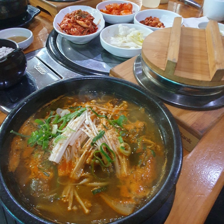 대가솥밥 이미지
