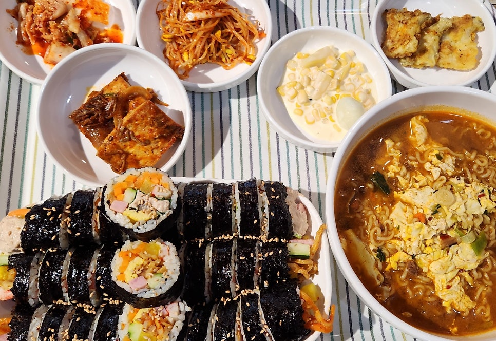 김밥앤라면김밥&라면 이미지