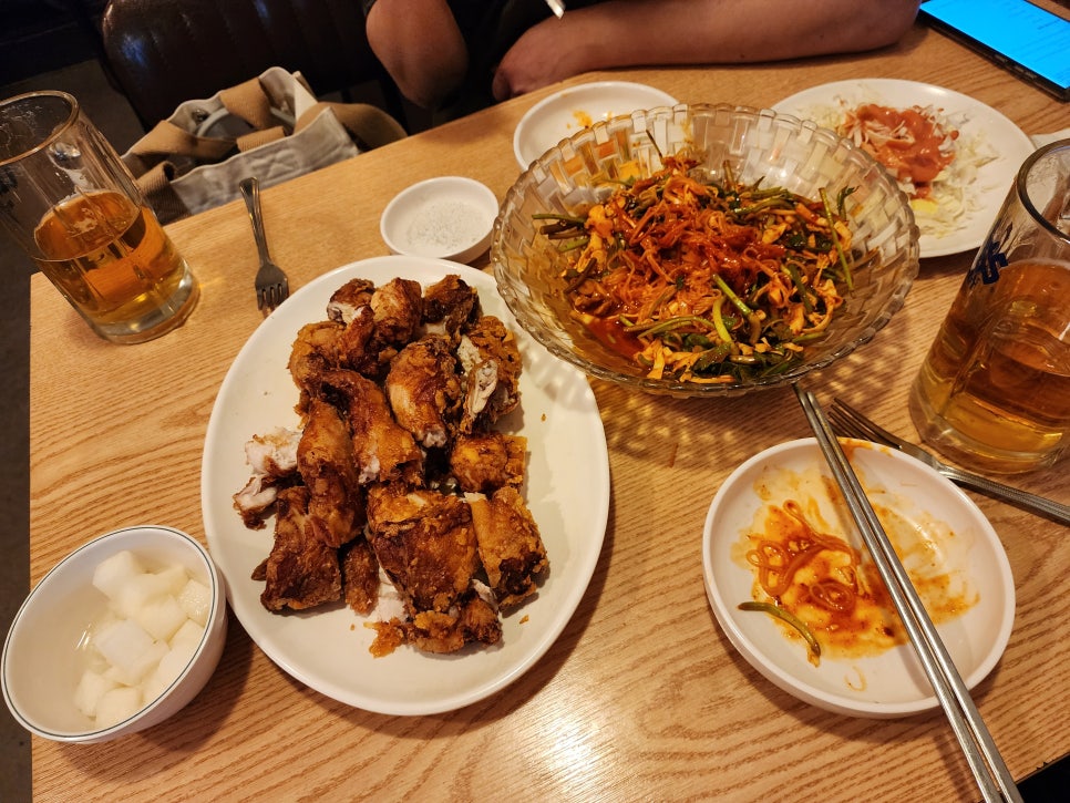 꼬끼오치킨호프 이미지