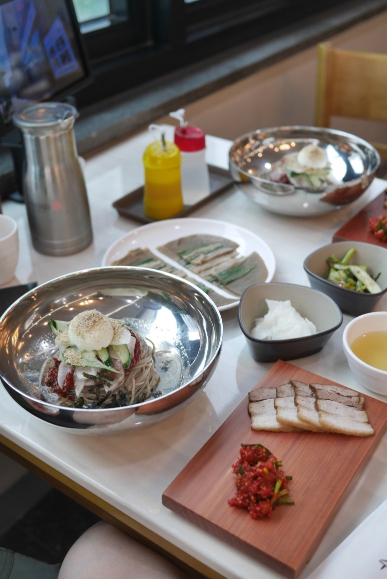 고래속초막국수냉면 이미지