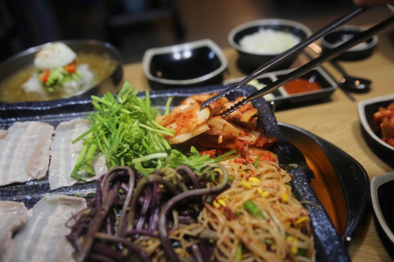 요술램프삼겹살 이미지