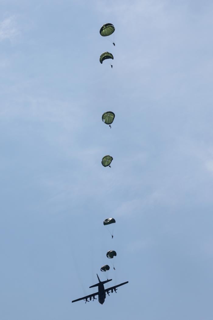 특수전학교 이미지