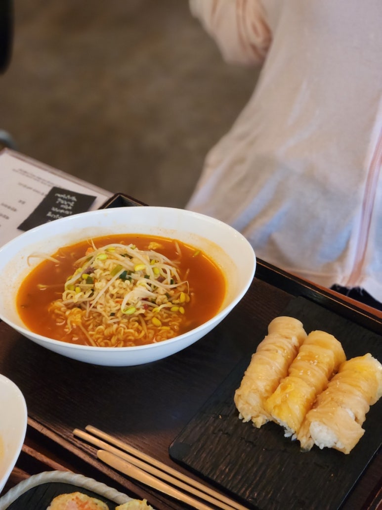 어머니김밥 이미지