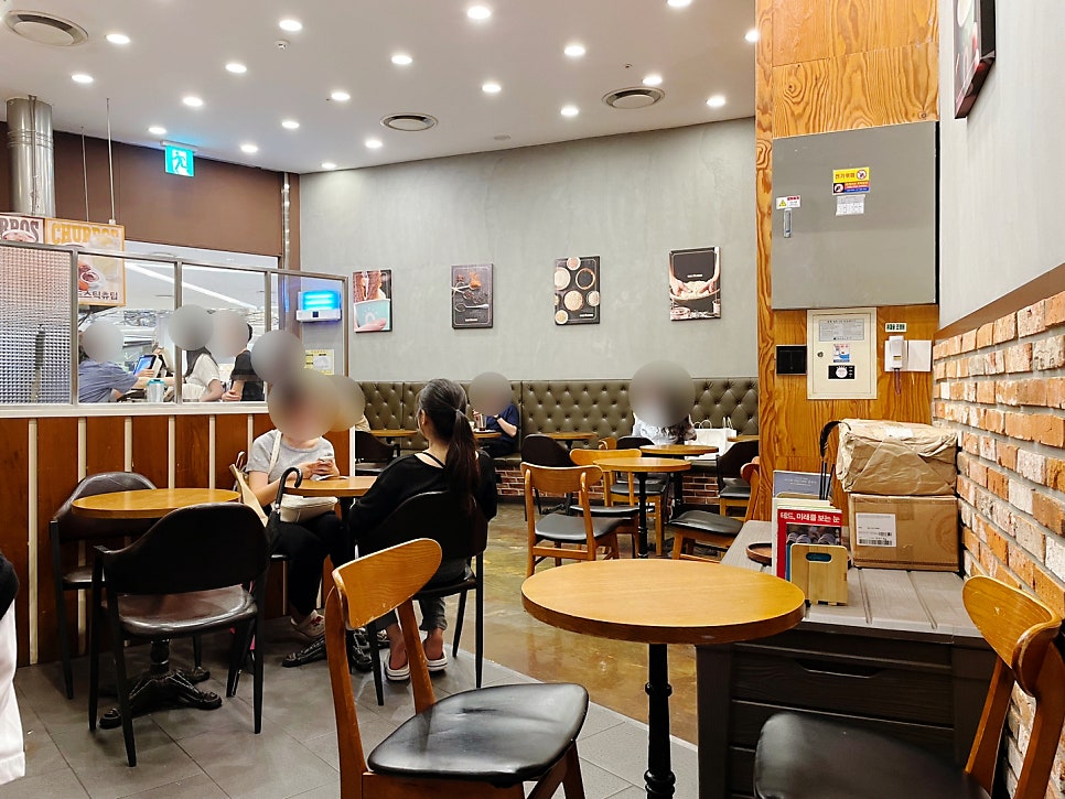 스트릿츄러스롯데몰 이미지