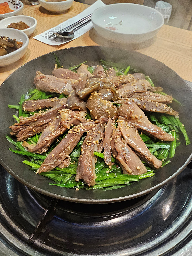감악산흑염소 이미지