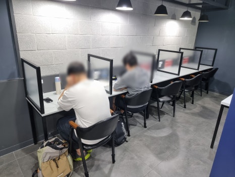 다수인스터디카페 이미지