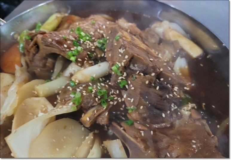 무청감자탕 이미지