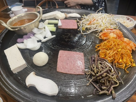 60판왕뚜껑삼겹살(곡선점) 이미지