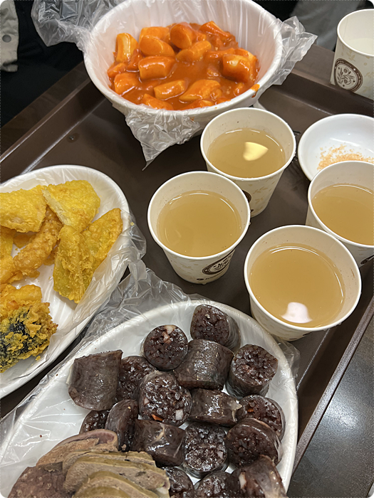 타코로와 이미지