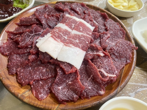 친정엄마생삼겹살 이미지