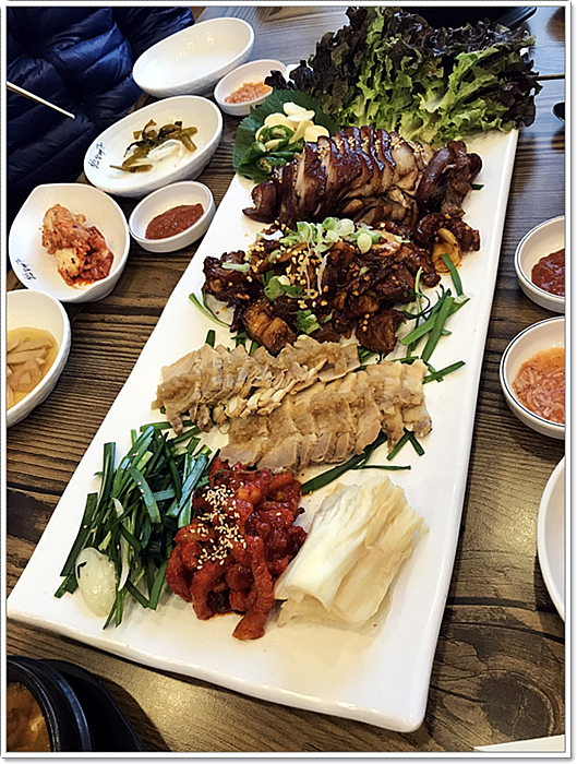 청와삼대족발;보쌈;칼국수 이미지