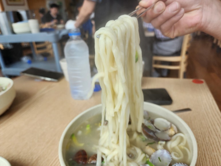 비봉손칼국수 이미지