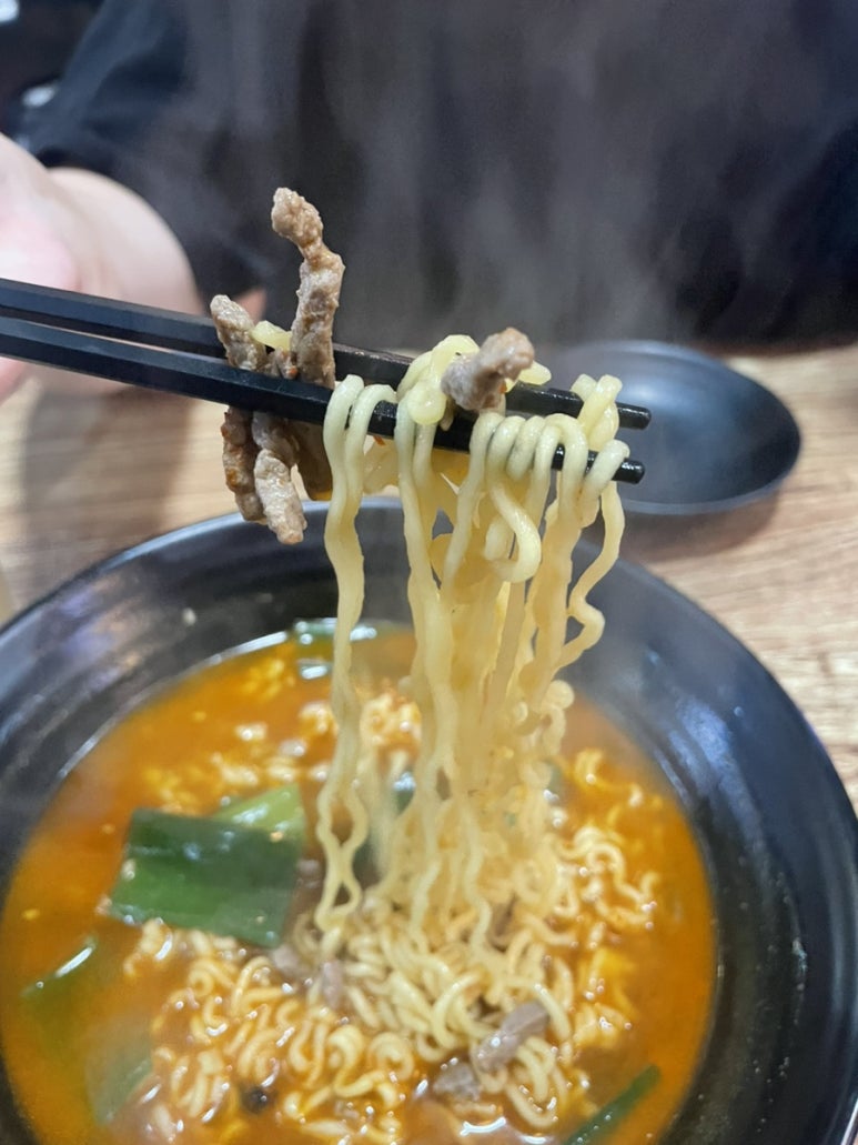 육회왕자 연어공주 용인기흥역점 이미지