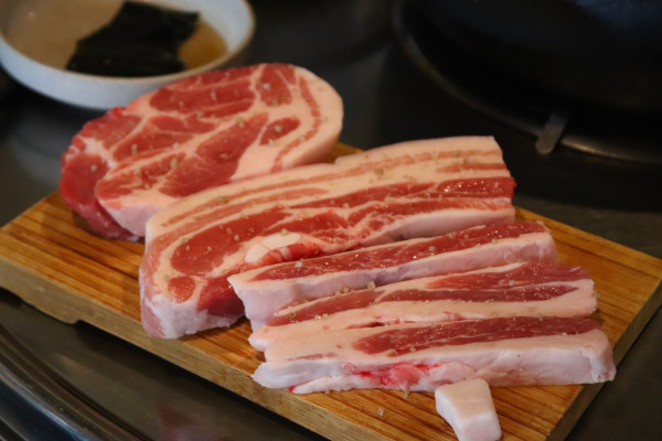 유니네식당 이미지