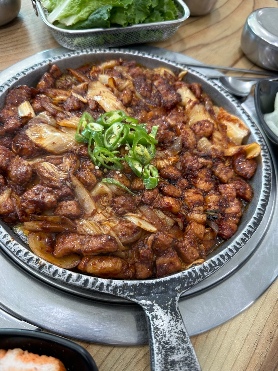 촌돼지마을 이미지