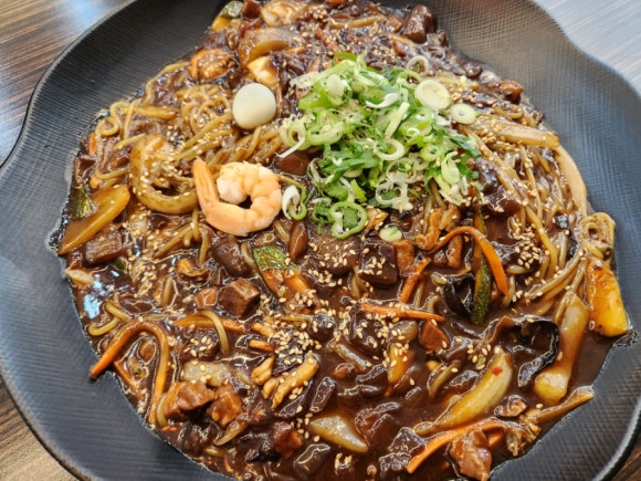 용선생짬뽕 이미지