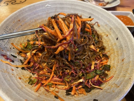 동네맛집족발 이미지