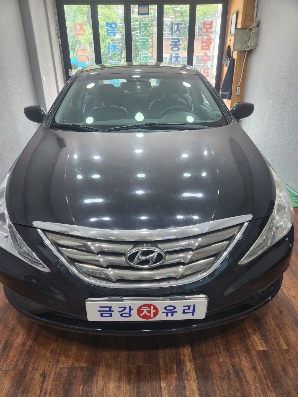 엄지자동차유리 이미지