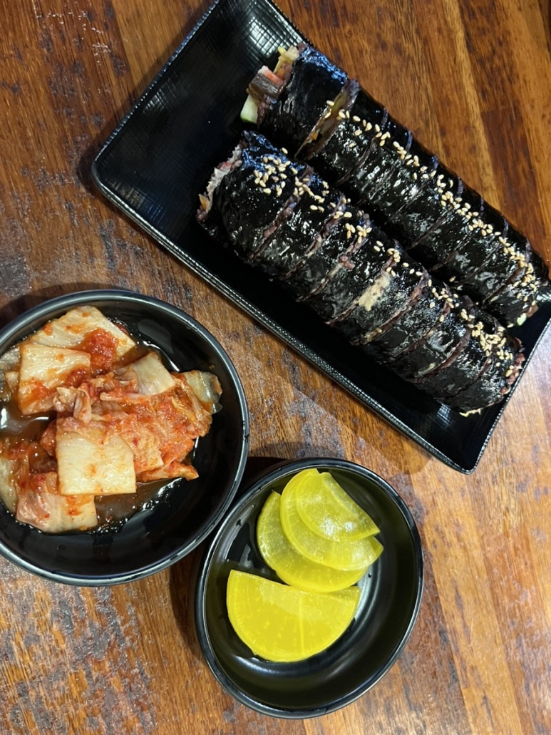 모퉁이김밥 이미지