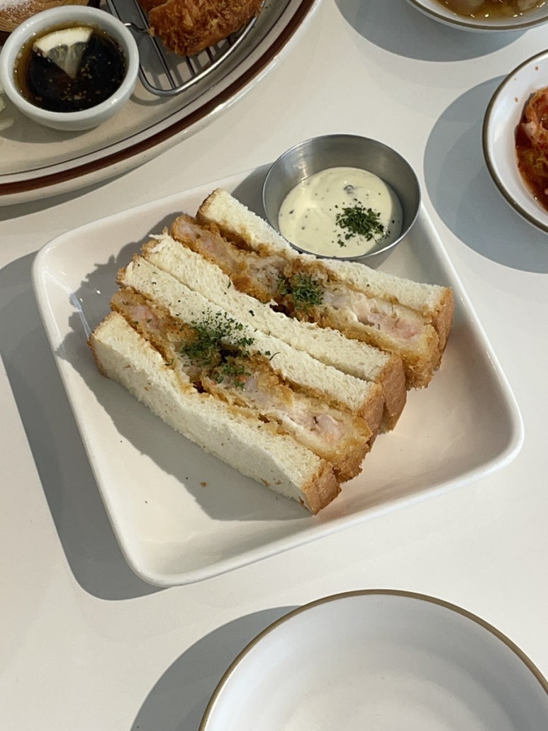 카츠러브우동 이미지