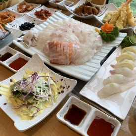 씨푸드테이블 이미지