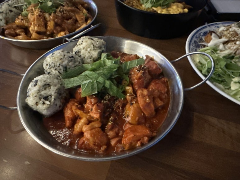 77다방 이미지