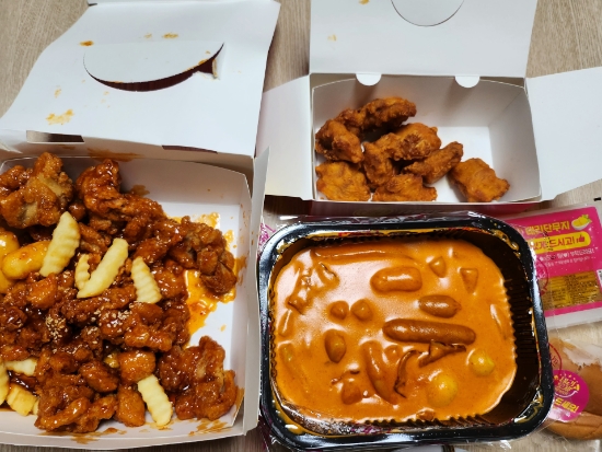 태리로제떡볶이앤닭강정 이미지