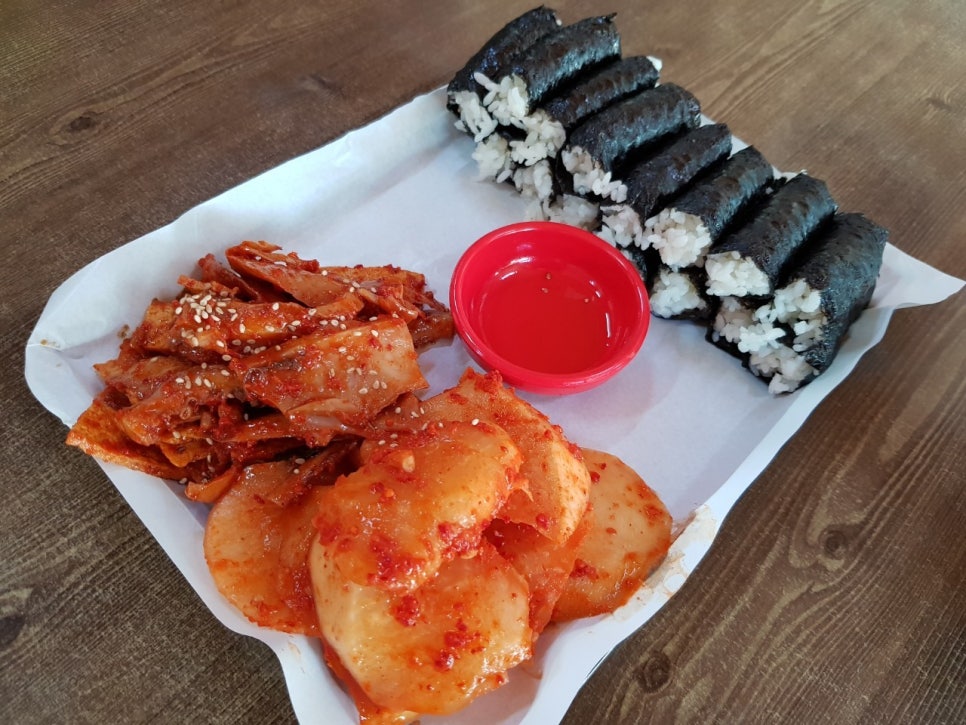 정성충무김밥 이미지