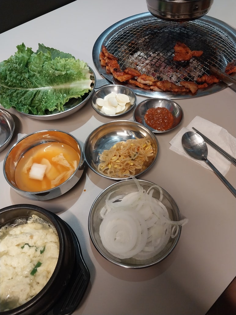 홍고추장삼겹살 이미지