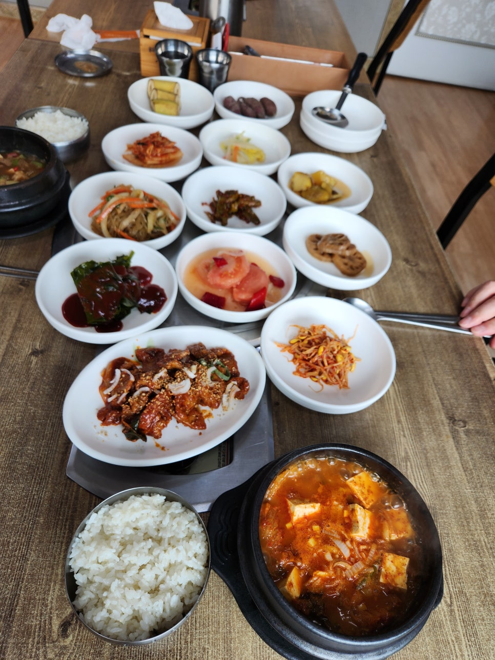 동화식육식당 이미지