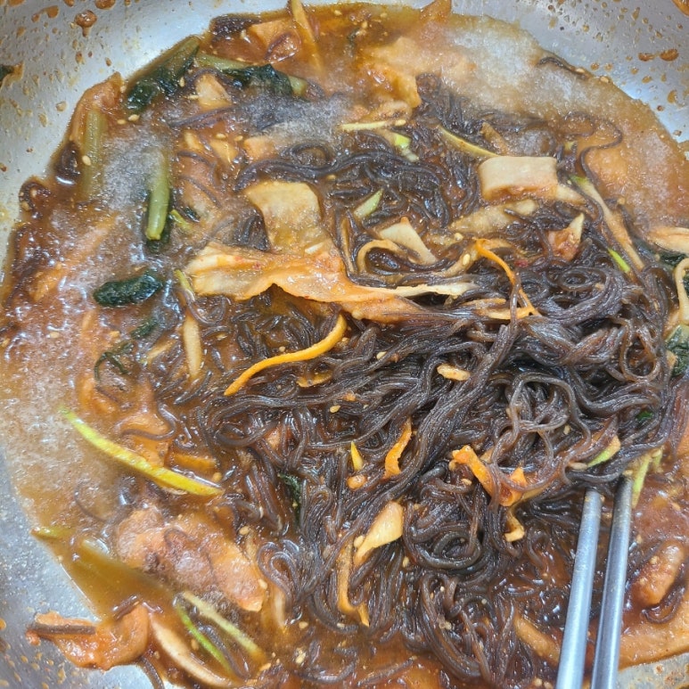 맑은물세숫대야냉면 이미지